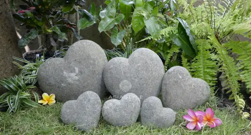 Product image of the product “Heart, approx. 8cm, natural stone 8 cm”